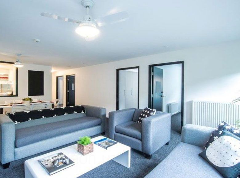 0181443112 Радіатор сталевий Compact Panel 21 TEK 300 x 400 мм бокове підключення De Longhi 117017 фото